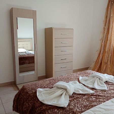 Knossos Apartments Kalamaki  Ngoại thất bức ảnh