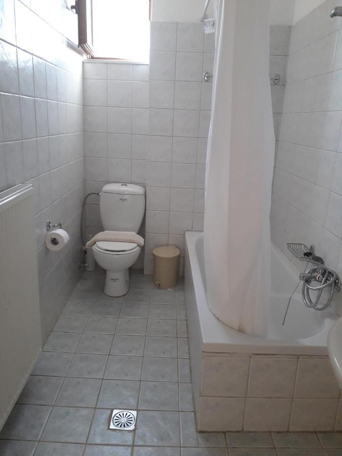 Knossos Apartments Kalamaki  Ngoại thất bức ảnh